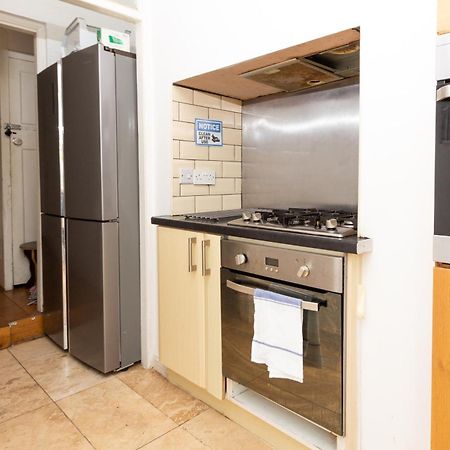 Homely Ensuite Room Near City Centre แมนเชสเตอร์ ภายนอก รูปภาพ