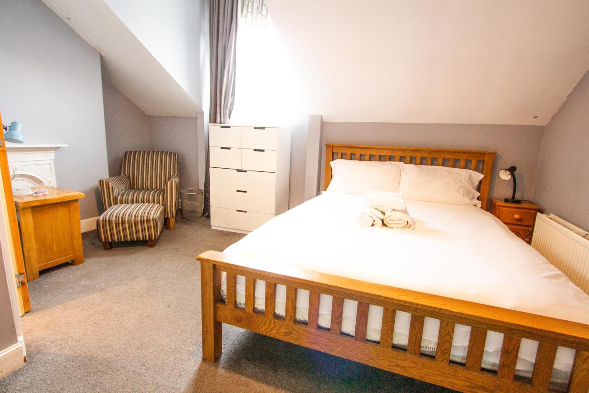 Homely Ensuite Room Near City Centre แมนเชสเตอร์ ภายนอก รูปภาพ